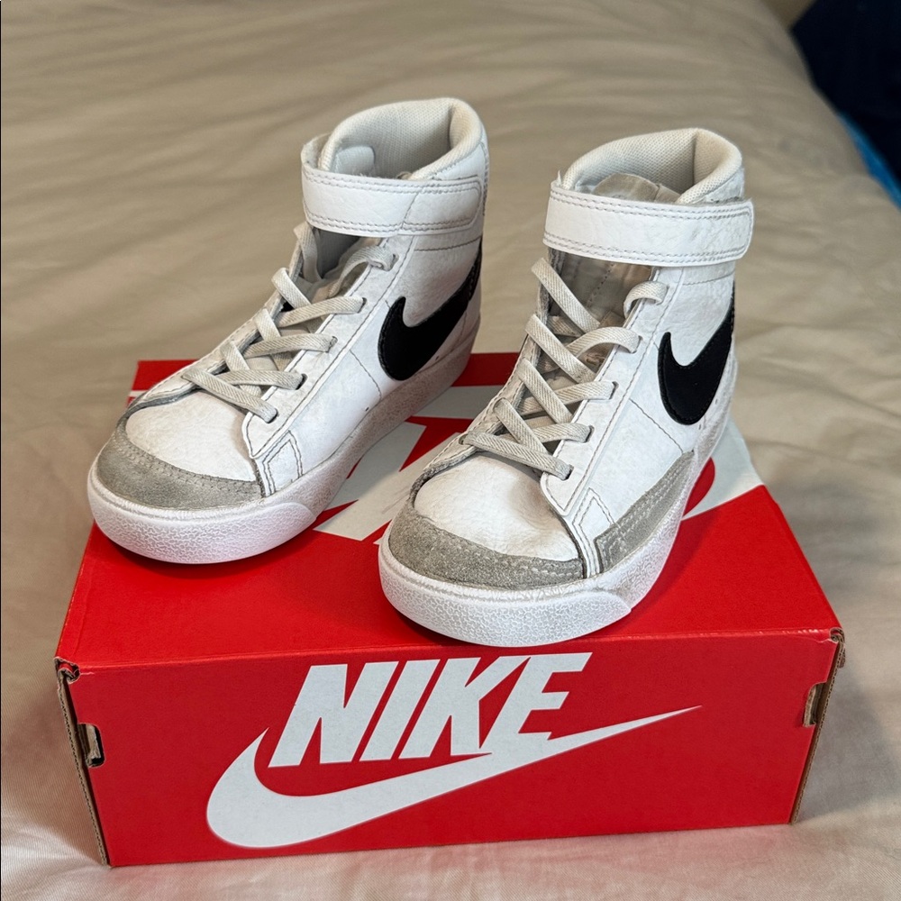 Nike Kids Blazer Mid ‘77 High-Top Sneakers